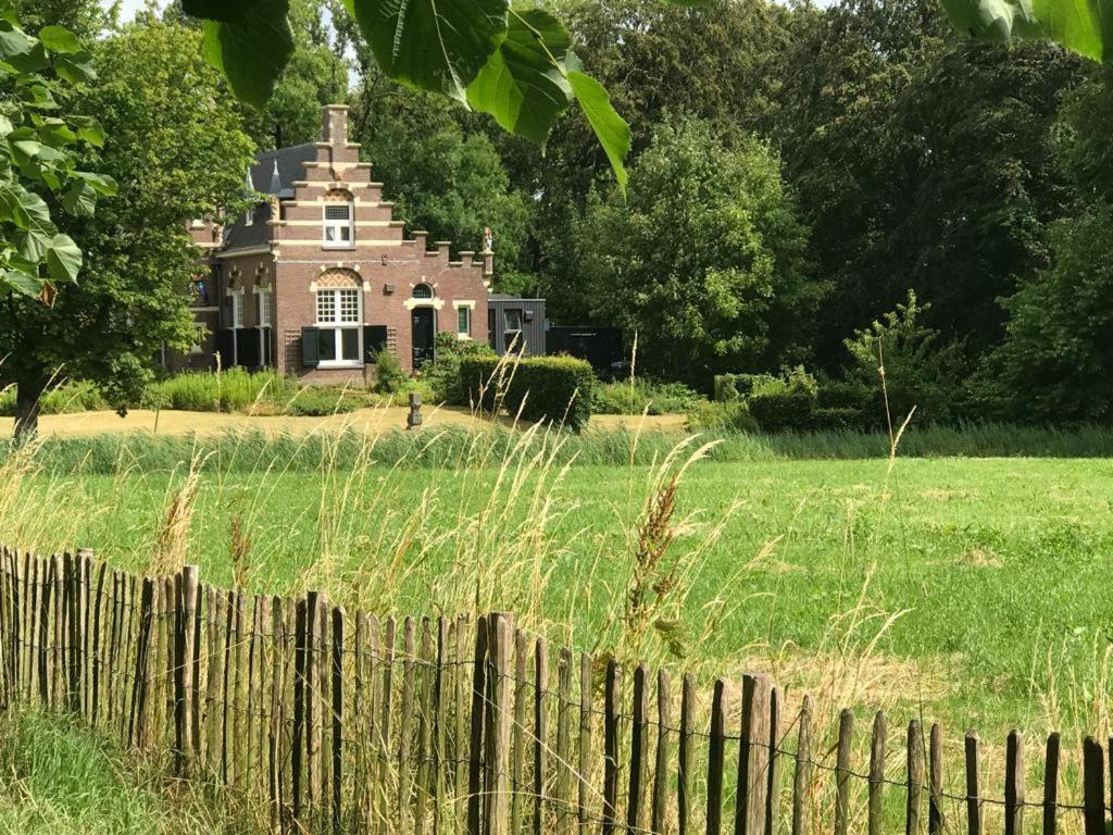 Bed And Breakfast Stinzenflora Cornjum Eksteriør bilde
